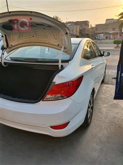 هیوندای ئەکسنت